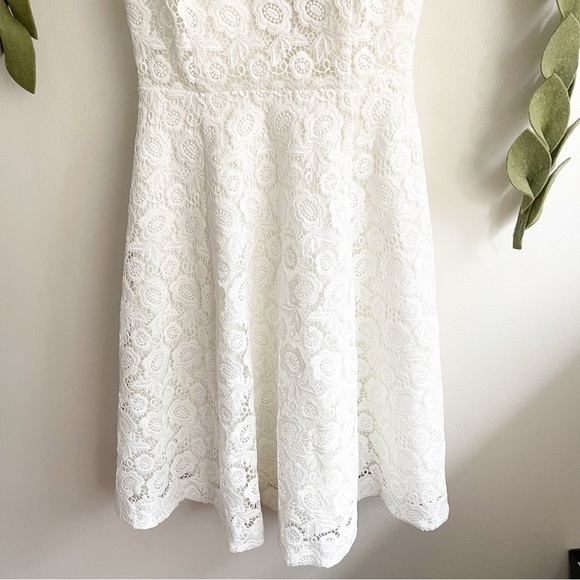 Modcloth Happily Ever Laughter Dress - Picture 7 of 11